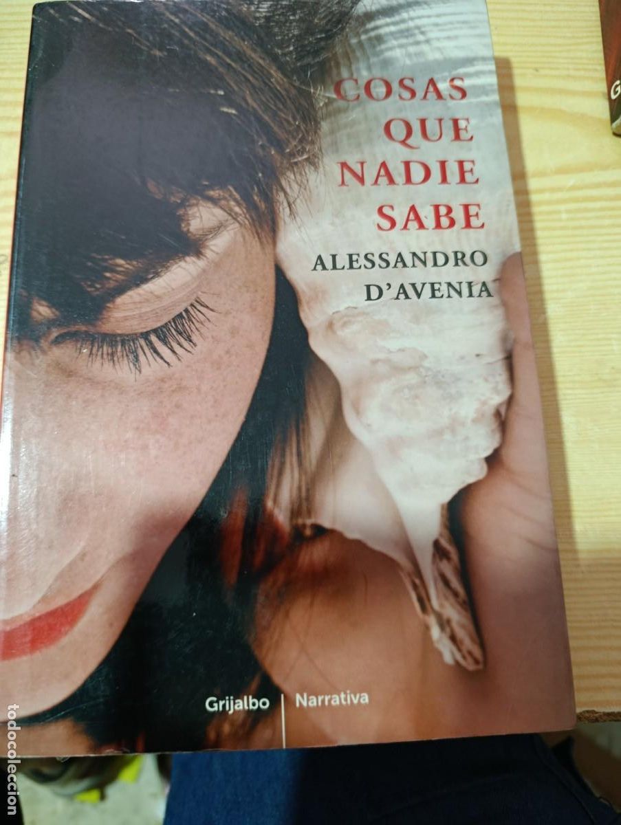 Libros de segunda mano: COSAS QUE NADIE SABE ALESSANDRO D`&Aacute;VENIA. EST32B1