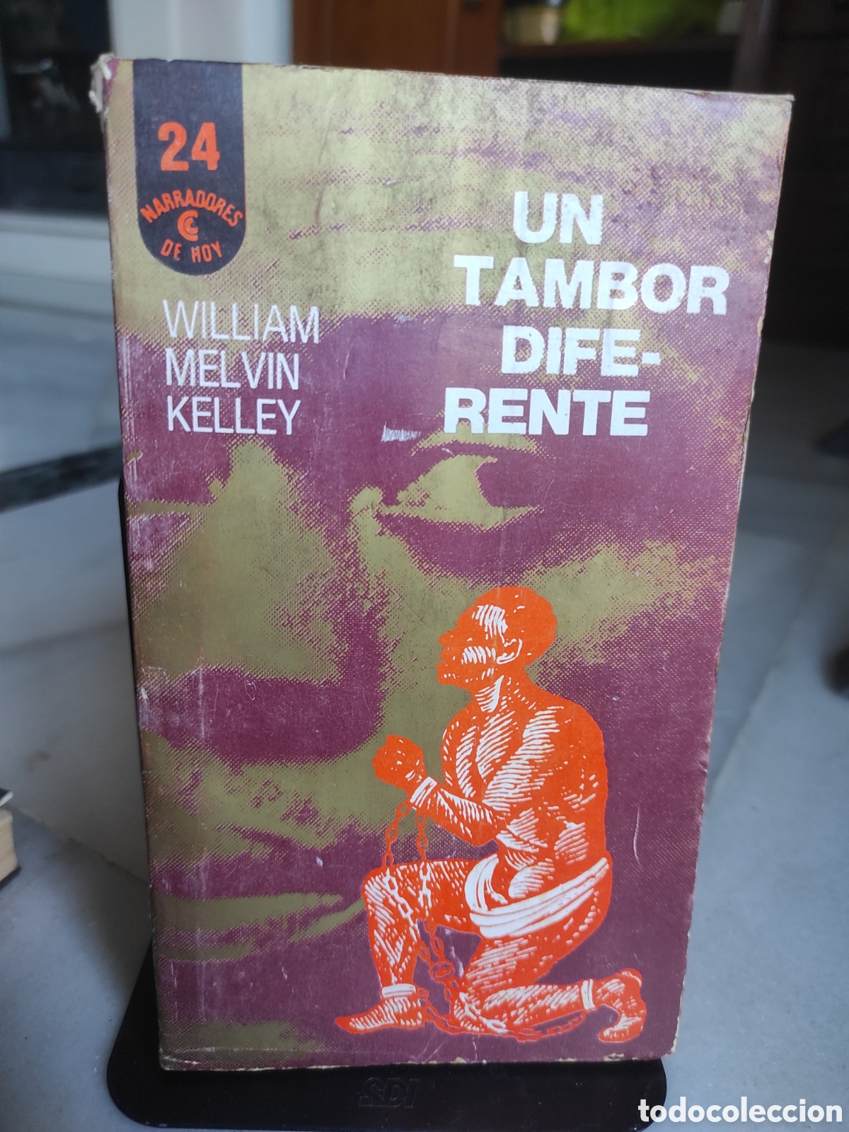 Libros de segunda mano: Un tambor diferente - W.M. Kelley