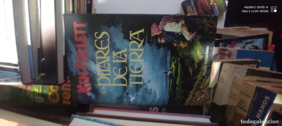 Libros de segunda mano: Follett Los pilares de la tierra