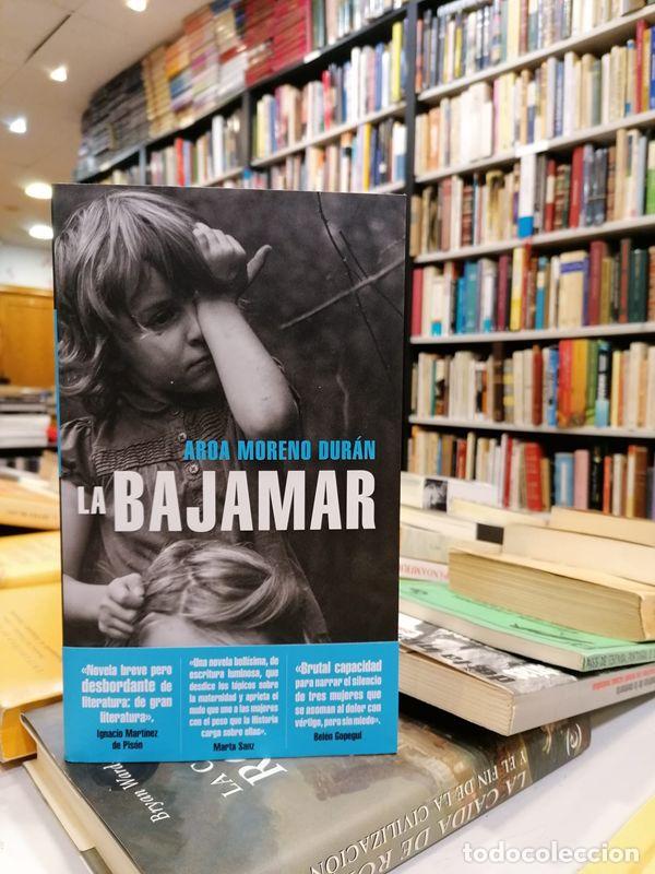 Libros de segunda mano: La bajamar. - Moreno Dur&aacute;n, Aroa.