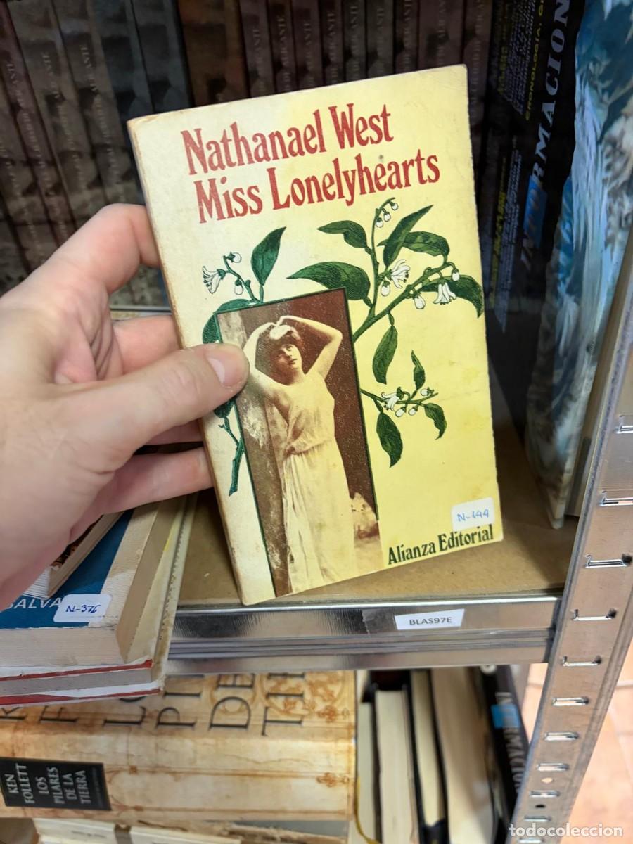 Livres d'occasion: BLAS97E Miss Lonelyhearts &mdash; Nathanael West &mdash; Alianza Editorial.