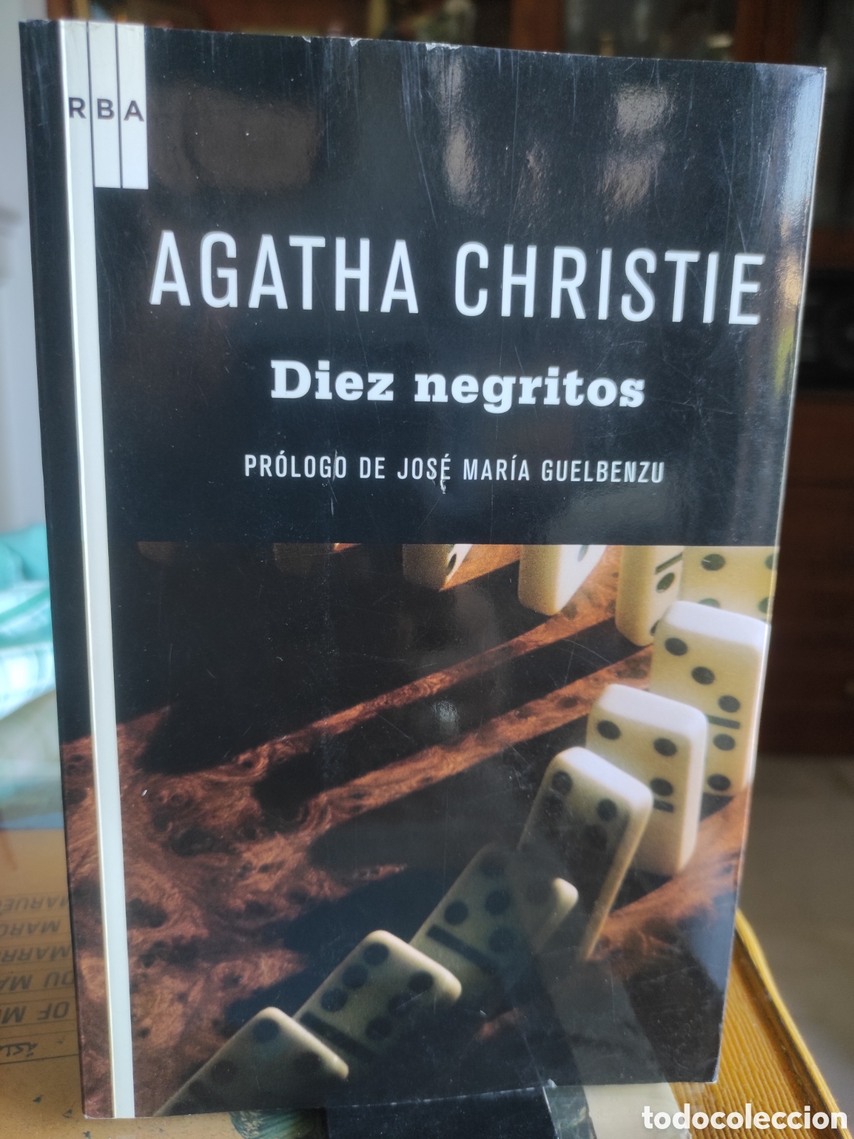 Libros de segunda mano: DIEZ NEGRITOS - AGATHA CHRISTIE - RBA - 2011 (PEDIDO MINIMO 10&euro;)