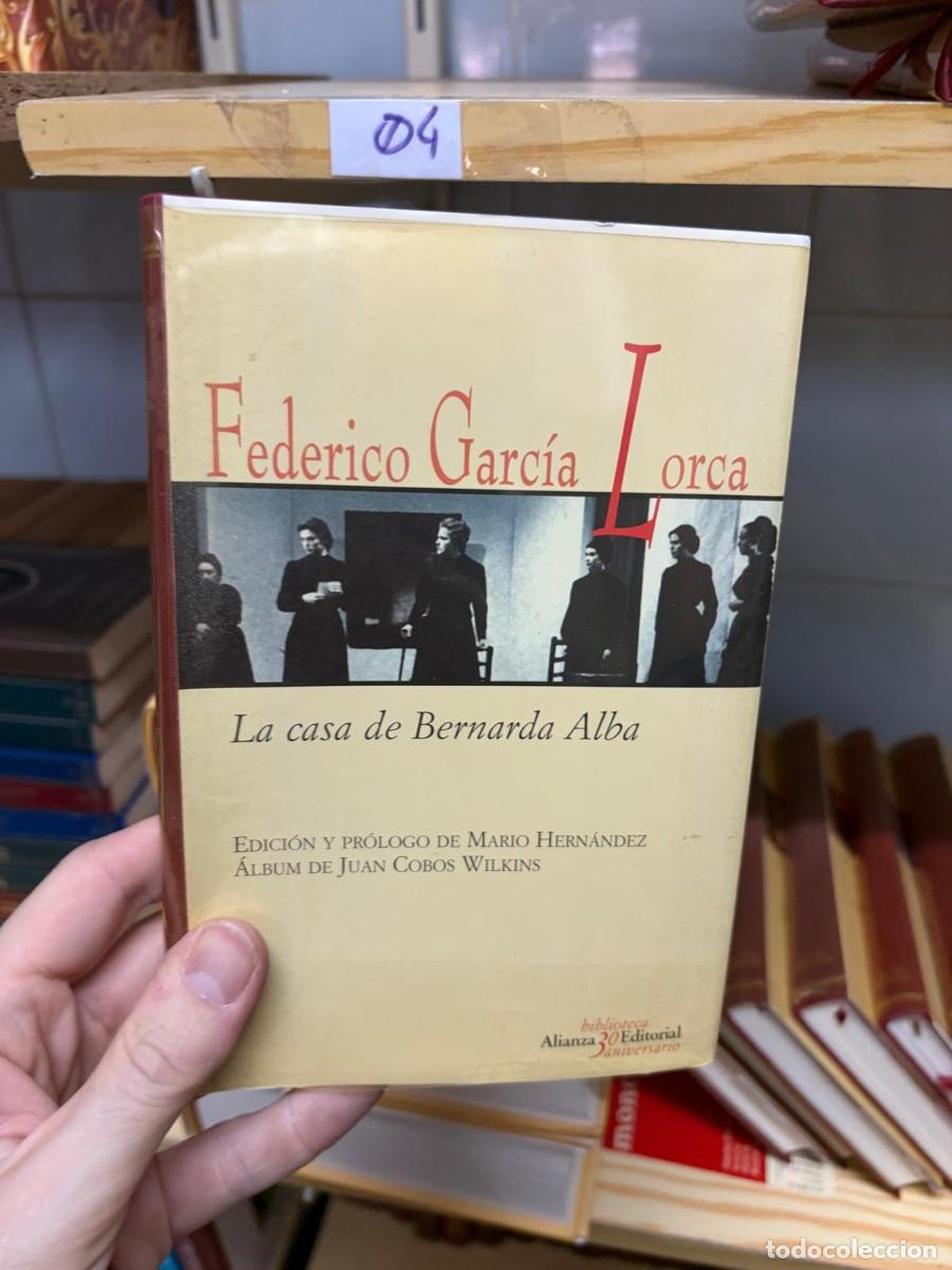 Libros de segunda mano: 04 Federico Garc&iacute;a Lorca, La casa de Bernarda Alba, Alianza Editorial, Biblioteca 30 Aniversario