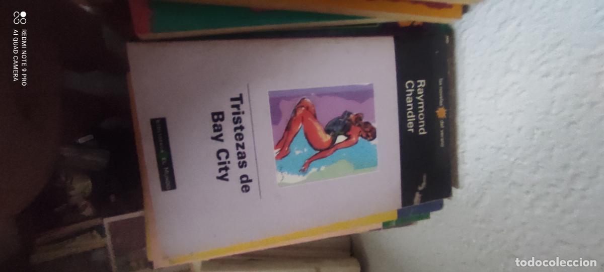 Second hand books: Chandler. Tristezas de Bay City. Las novelas del verano