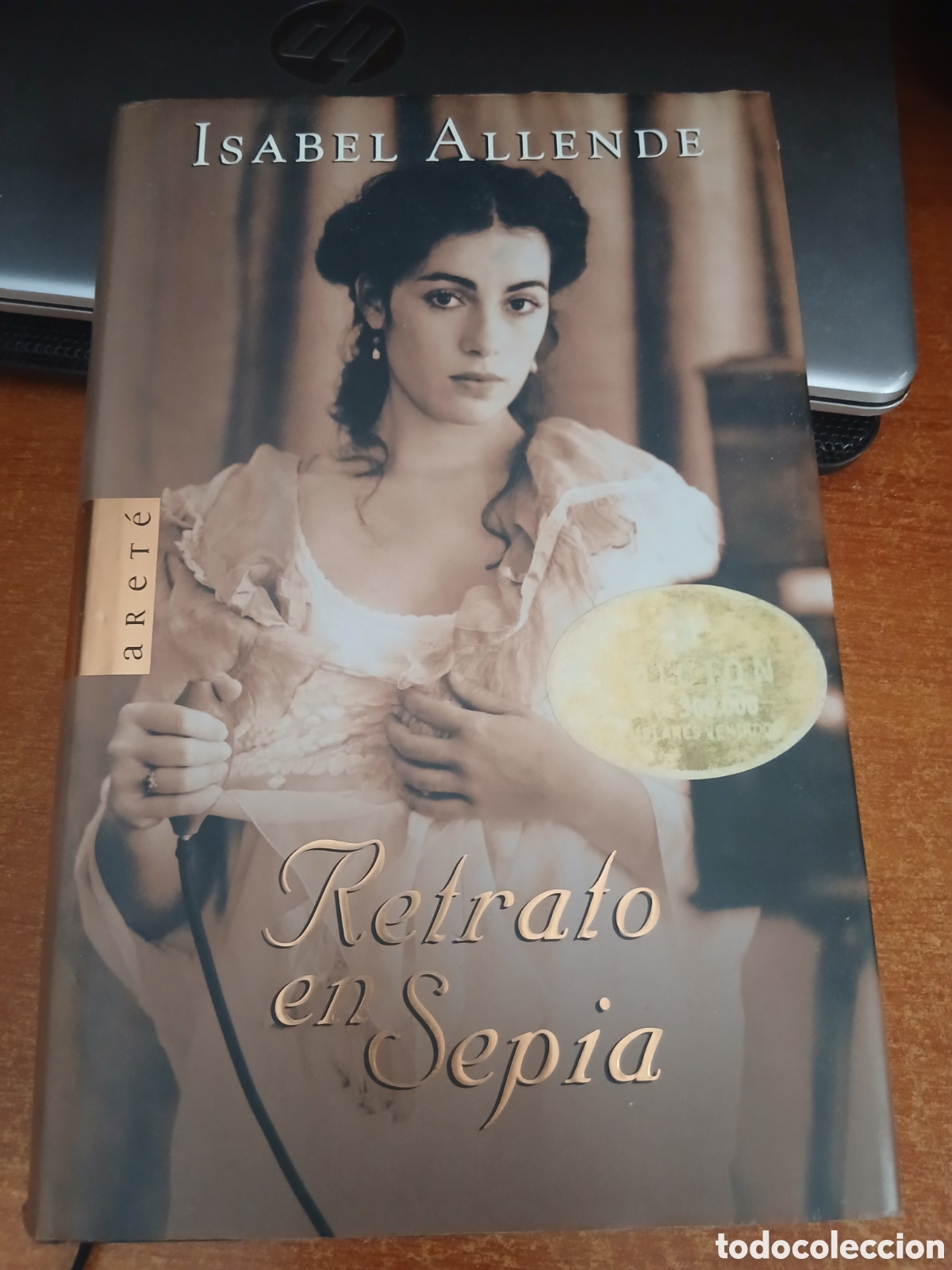 Libros de segunda mano: Libro Retrato en Sepia -Isabel Allende- Ed. Plaza & Janes