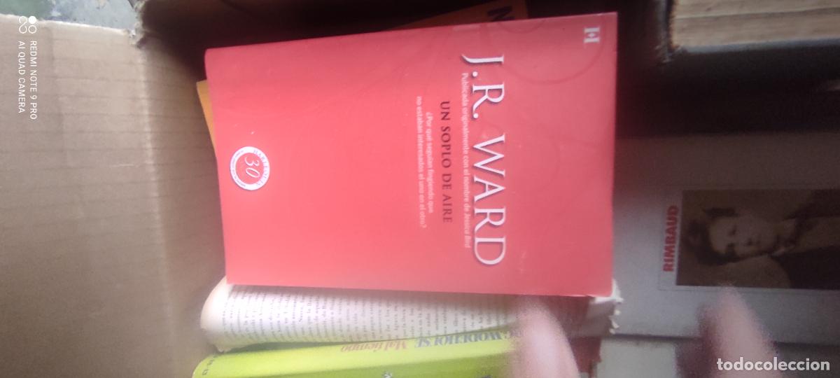 Libros de segunda mano: J. R. Ward - Un soplo de aire