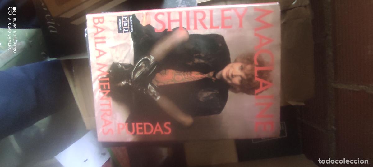Libros de segunda mano: Baila mientras puedas. MACLAINE, Shirley. Ed. Plaza y Janes. Barcelona, 1992