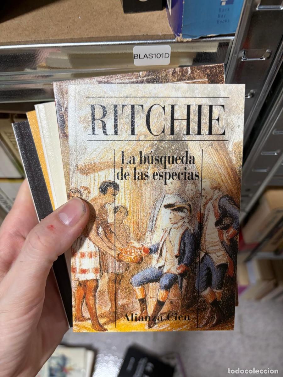 Libri di seconda mano: BLAS101D Ritchie La b&uacute;squeda de las especias Alianza Cien