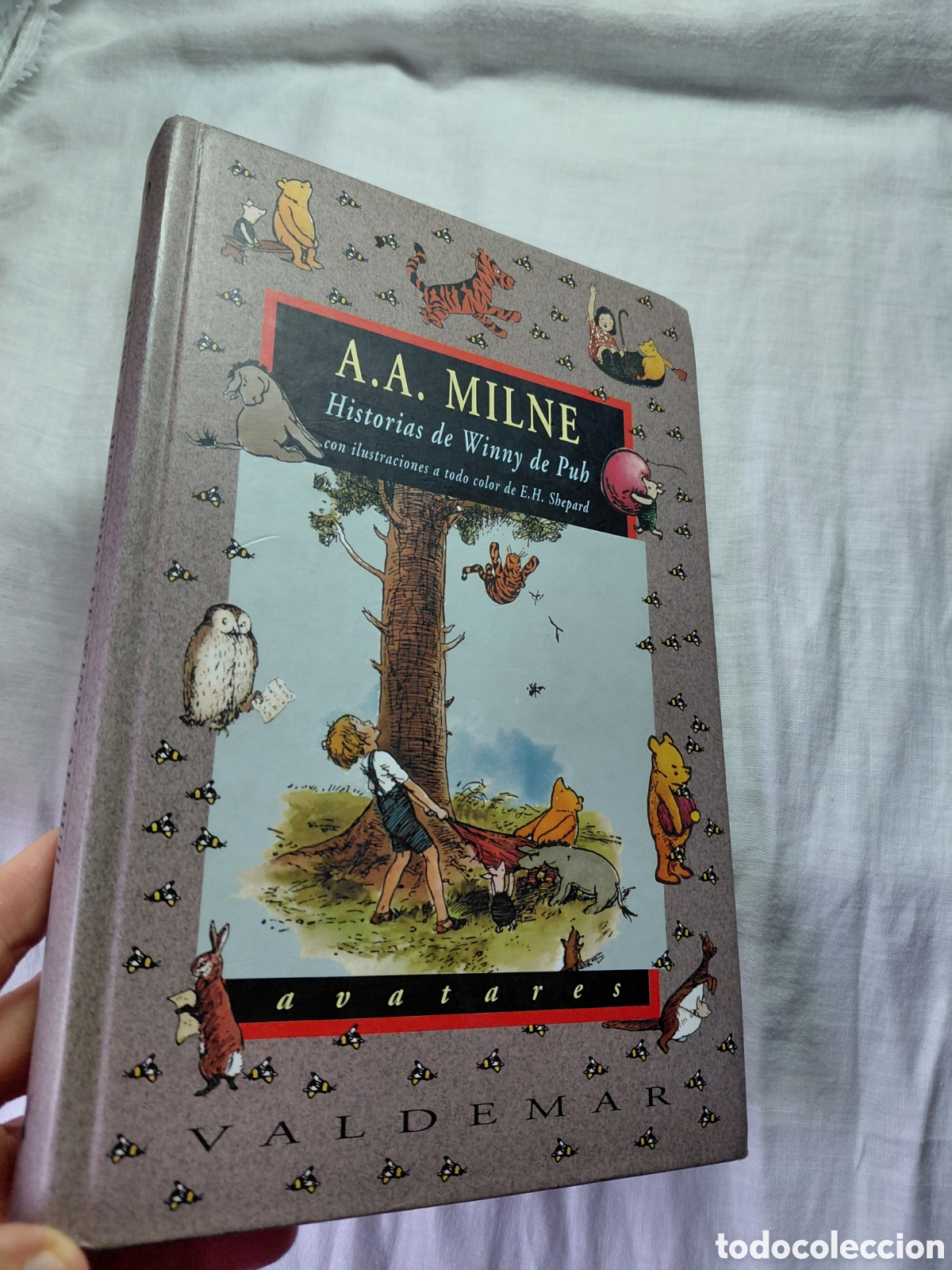 Libros de segunda mano: HISTORIAS DE WINNY DE PUH.A.A.MILNE.CON ILUSTRACIONES DE E.H.SHEPARD.VALDEMAR 2000.-1&ordf; EDICION