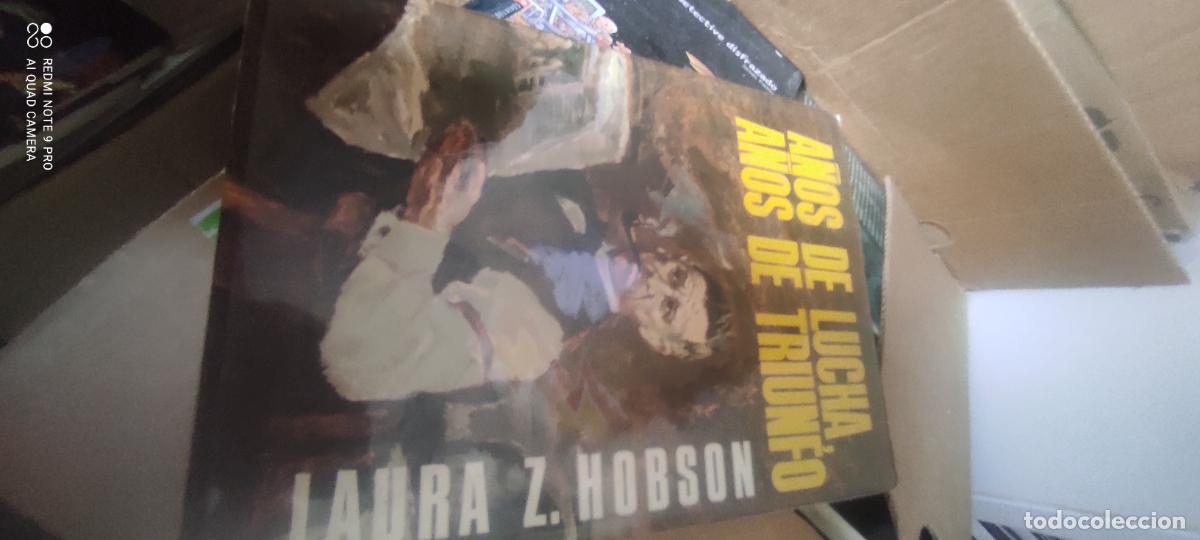 Libros de segunda mano: A&ntilde;os de lucha, a&ntilde;os de triunfo.- Hobson, Laura l