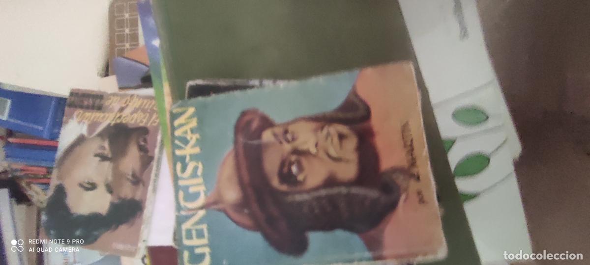 Libros de segunda mano: Minilibro Gengis Khan