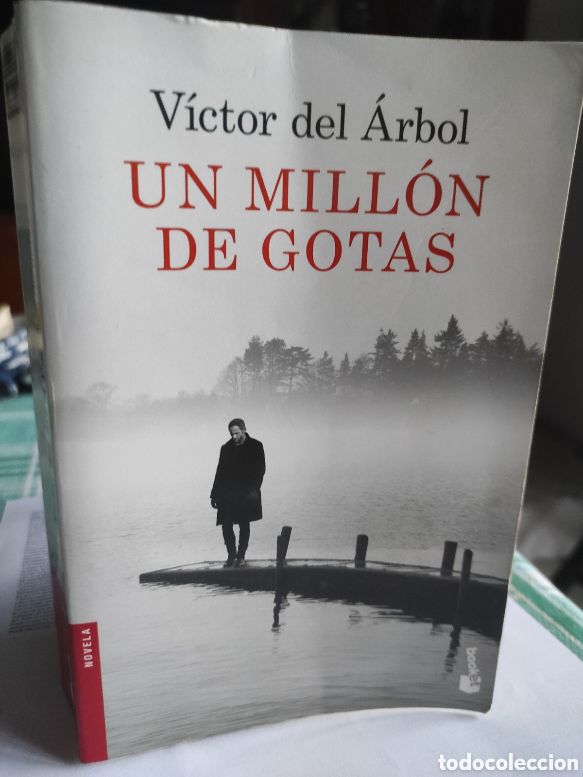 Libros de segunda mano: Un mill&oacute;n de gotas: &Aacute;rbol, V&iacute;ctor del (PEDIDO MINIMO 10&euro;)