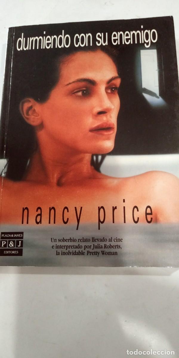 Libros de segunda mano: Durmiendo con su enemigo Namcy Price