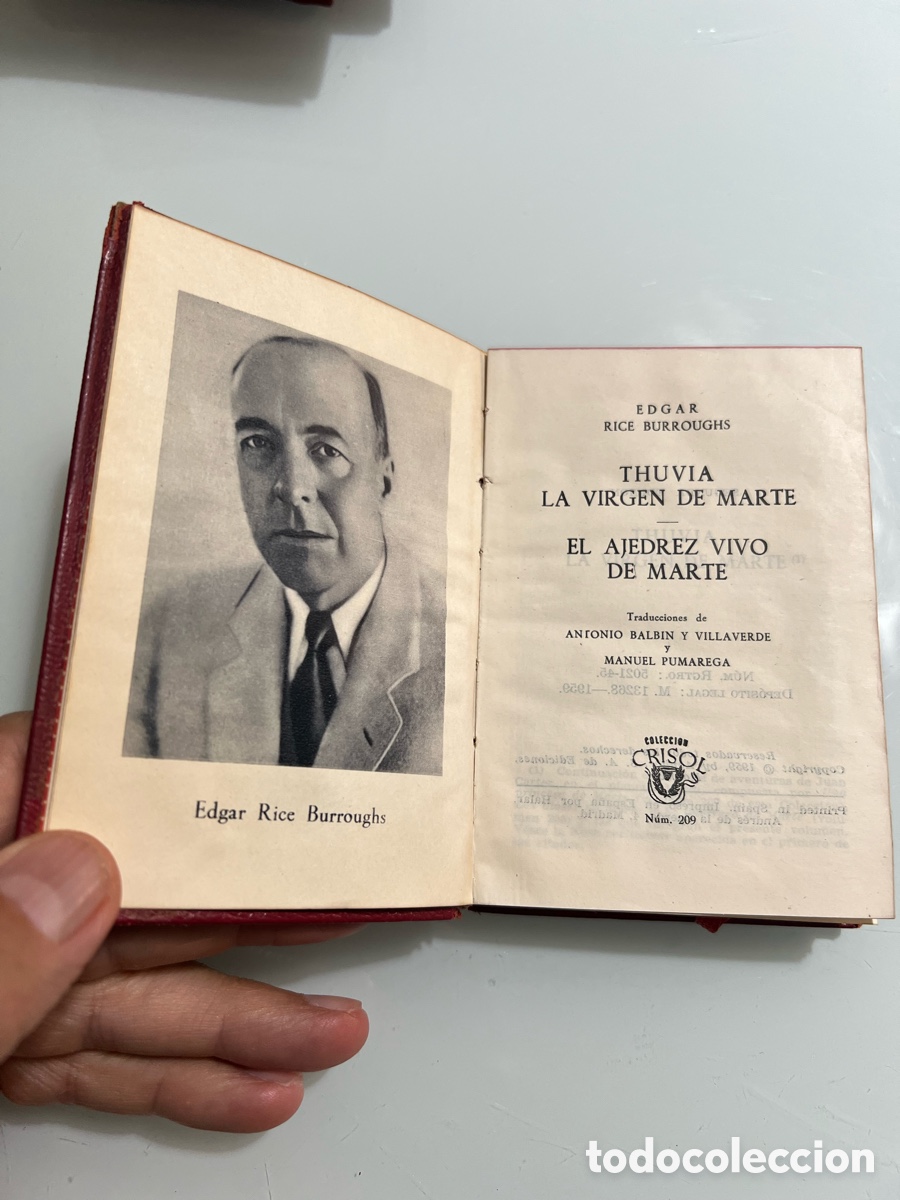 Libros de segunda mano: Thuvia La Virgen de Marte - El ajedrez vivo de Marte. Edgar R. Burroughs. Aguilar Crisol 209. 2&ordf; ed.