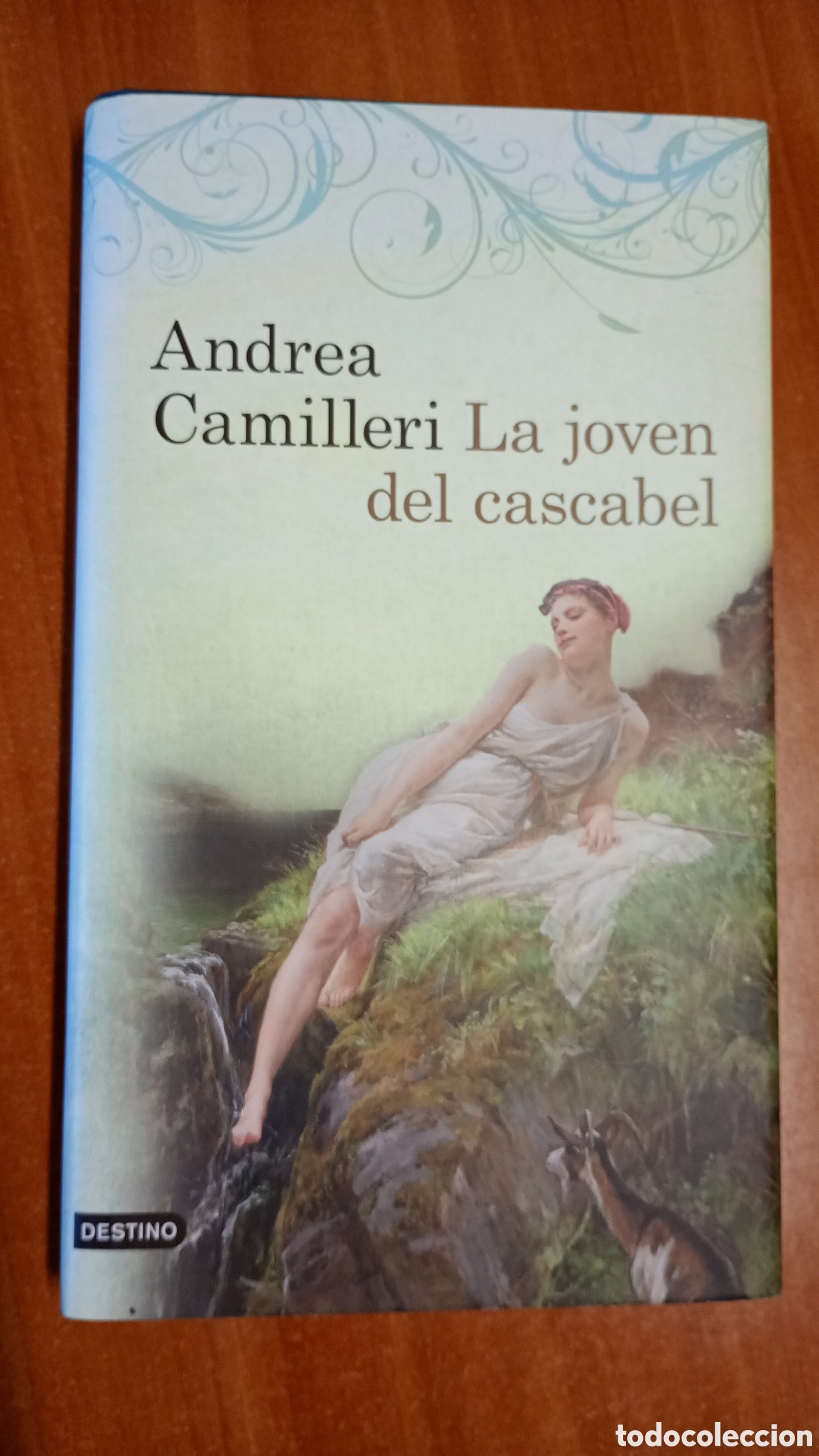 Libros de segunda mano: Andrea Camilleri. La joven del cascabel