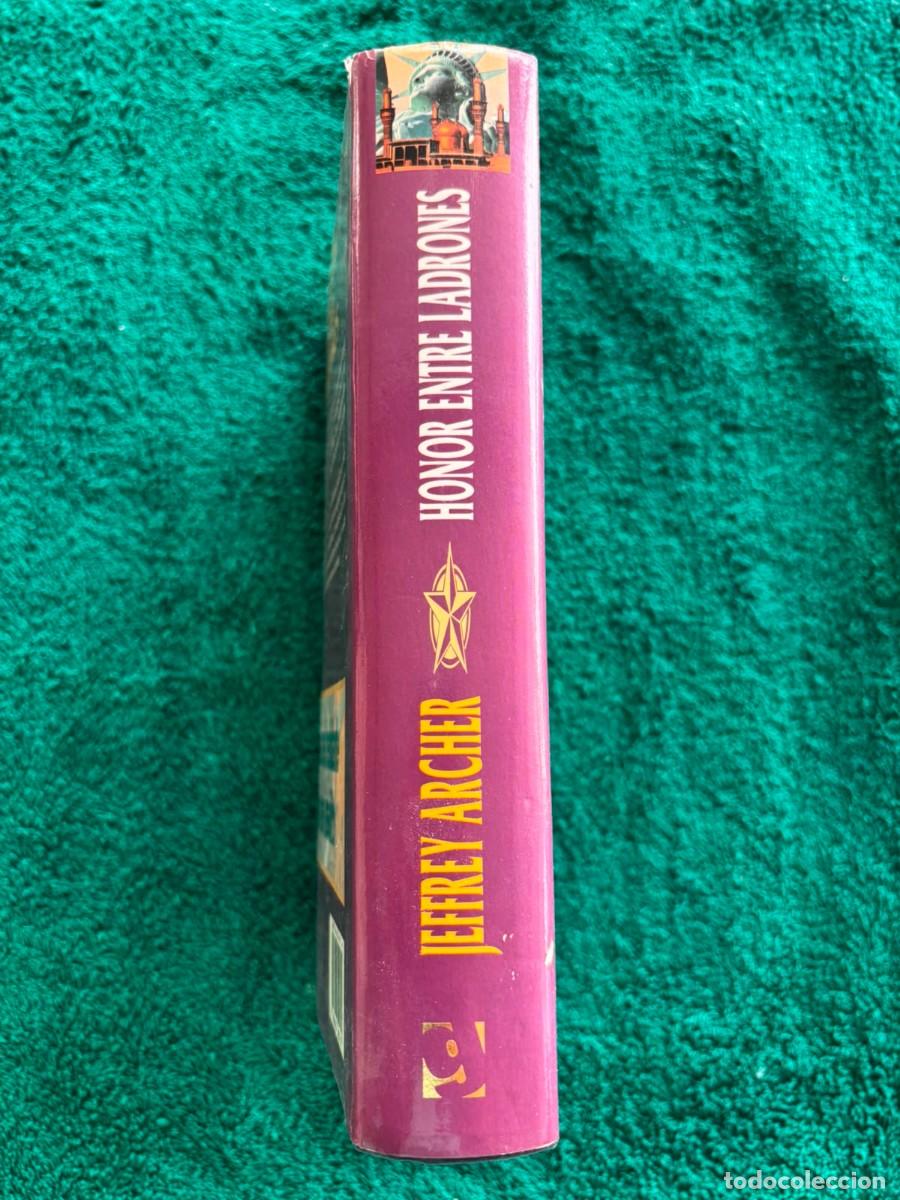 Libros de segunda mano: Honor entre ladrones - Jeffrey Archer - Foto 2