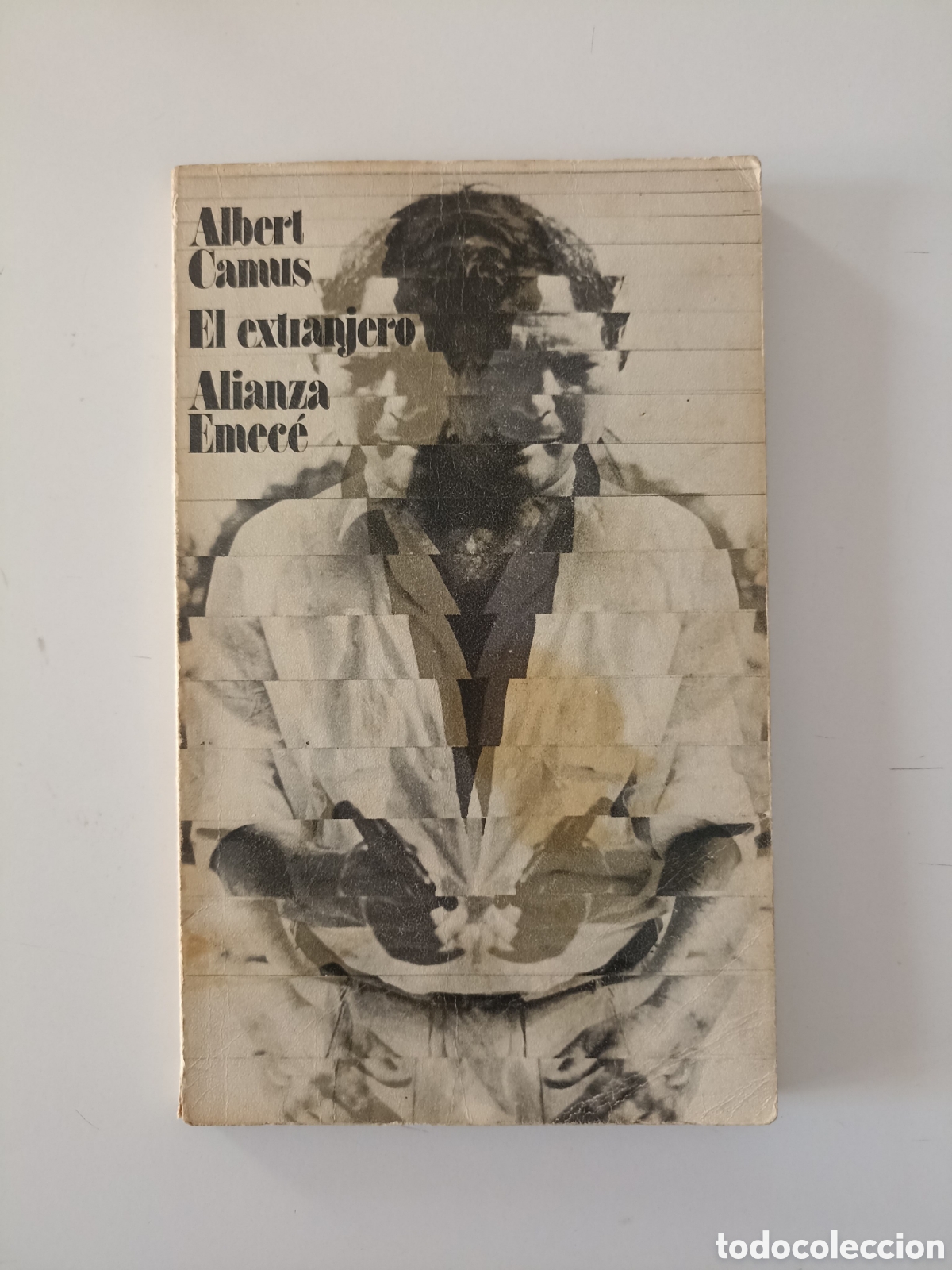 Libros de segunda mano: Albert Camus - El extranjero (Alianza, 1979)