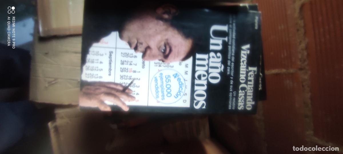 Libros de segunda mano: UN A&Ntilde;O MENOS - FERNANDO VIZCA&Iacute;NO CASAS - PLANETA - 1979