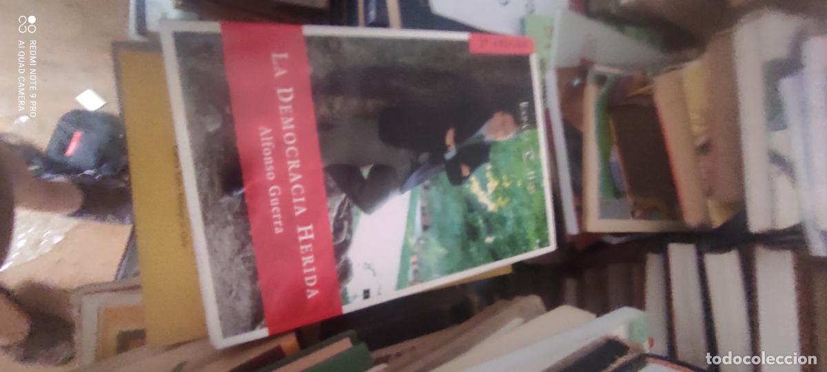 Libros de segunda mano: La democracia herida - Alfonso Guerra l