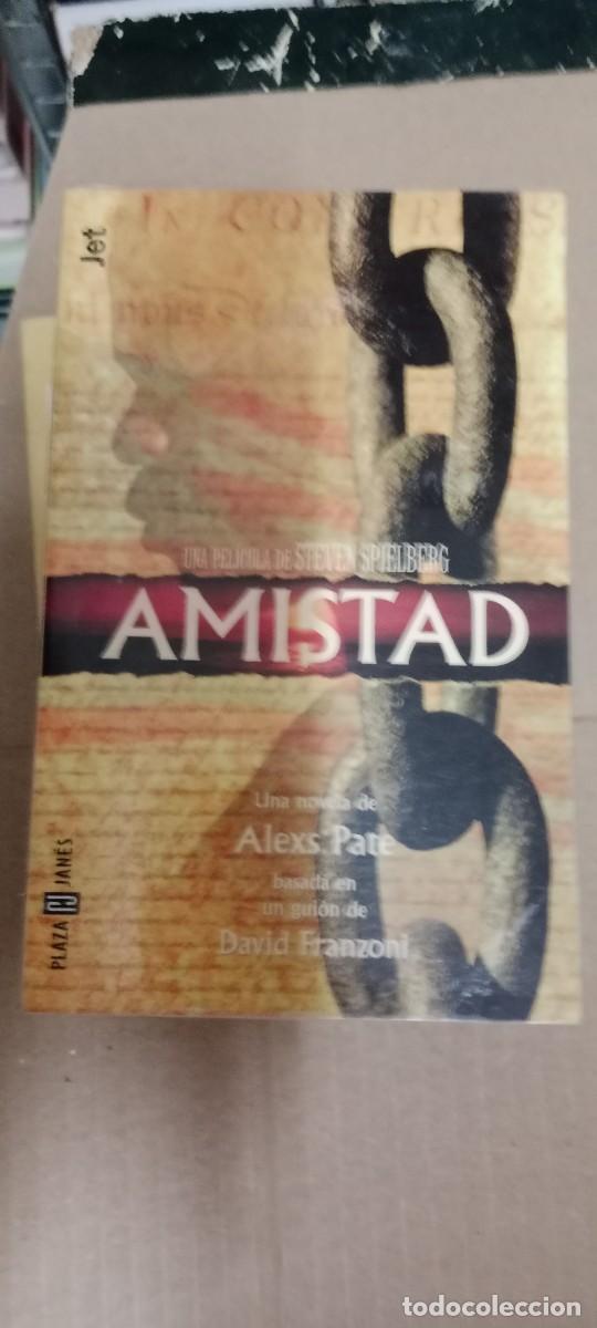 Livros em segunda m&atilde;o: AMISTAD - ALEXS PATE - LIBRO DE LA PELICULA DE S. SPIELBERG LIBRO GG-QQ77