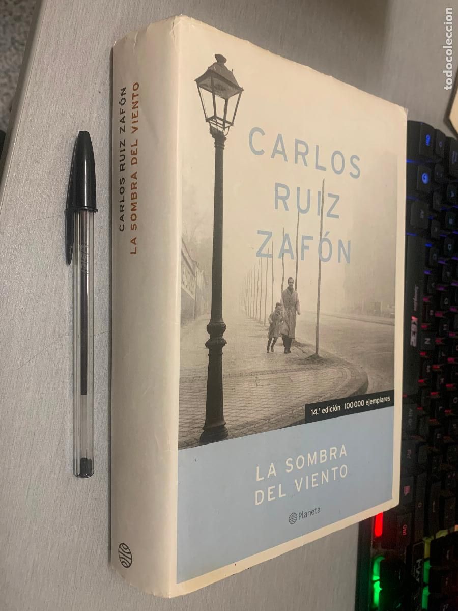 Libros de segunda mano: LA SOMBRA DEL VIENTO / CARLOS RUIZ ZAF&Oacute;N / PLANETA 2003