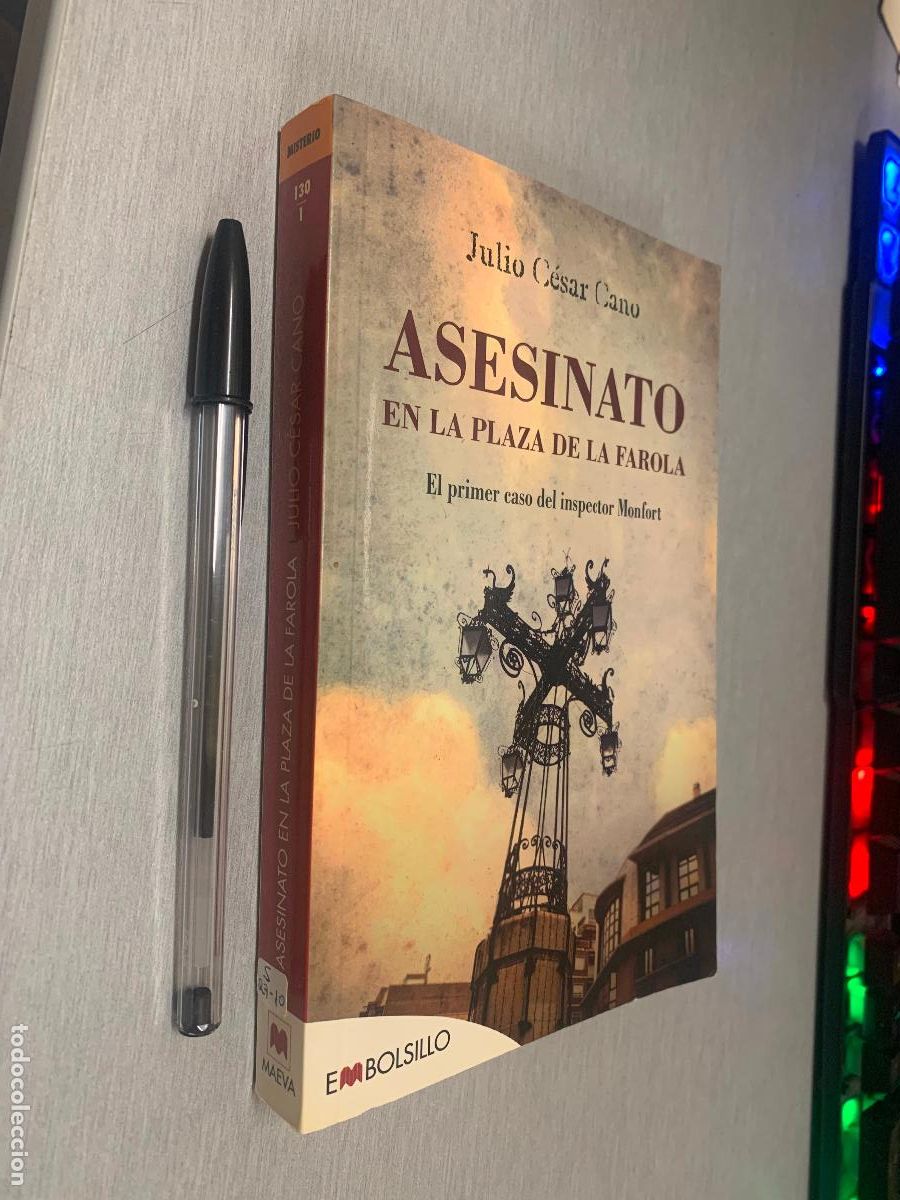 Libros de segunda mano: ASESINATO EN LA PLAZA DE LA FAROLA / JULIO C&Eacute;SAR CANO / EMBOLSILLO 2015
