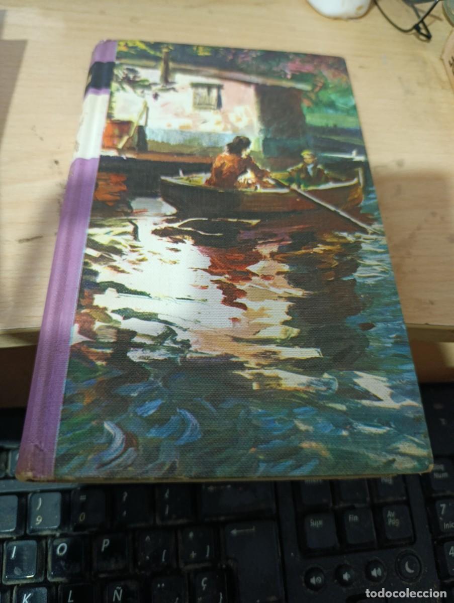 Libros de segunda mano: UNA EXTRA&Ntilde;A MUCHACHA.. J. A. CRONIN. EST32B4