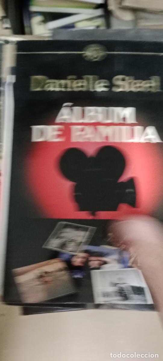 Libros de segunda mano: DANIELLE STEEL ALBUM DE FAMILIA LIBRO GG-AUR
