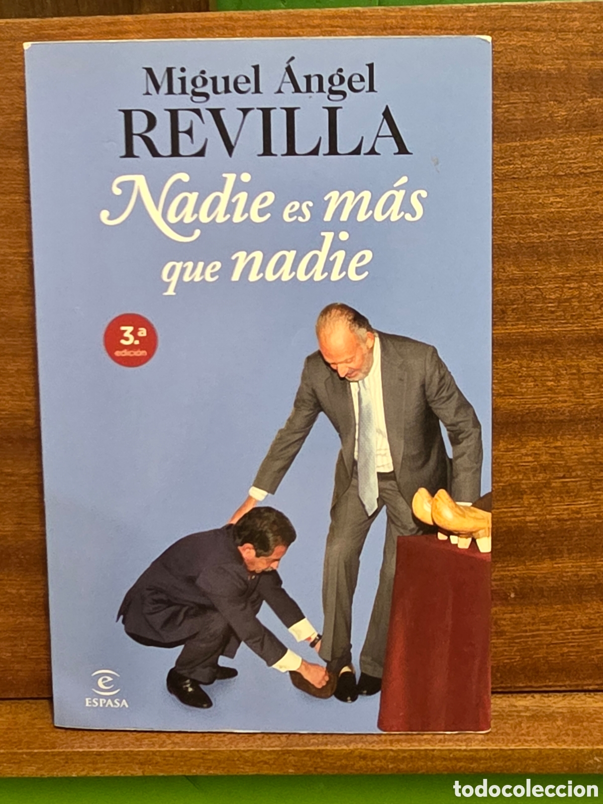 Libros de segunda mano: MIGUEL ANGEL REVILLA...&rdquo;&rdquo;NADIE ES MAS QUE NADIE&rdquo;&rdquo;...ESPASA...2012...