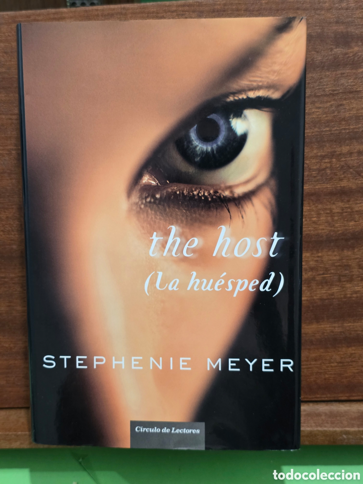 Libros de segunda mano: STEPHENIE MEYER...&rdquo;&rdquo;THE HOST&rdquo;&rdquo;.. ( LA HU&Egrave;SPED)...CIRCULO DE LECTORES...2009...