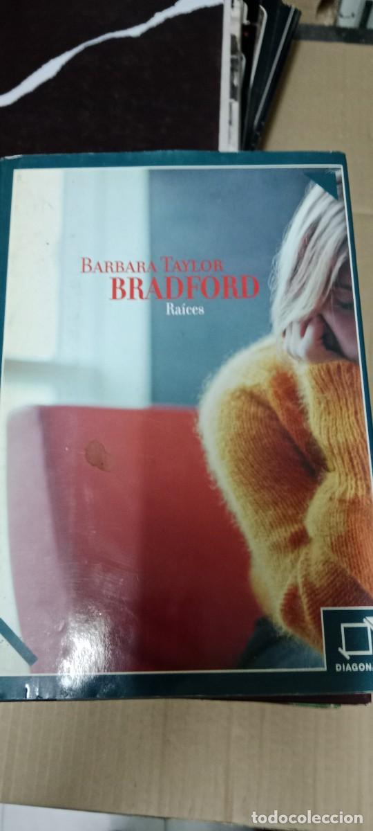 Libros de segunda mano: Ra&iacute;ces. Barbara Taylor Bradford. LIBRO G-LELJUA25