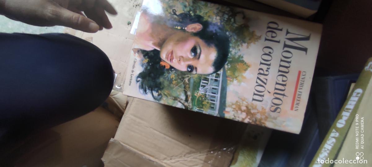 Libros de segunda mano: MOMENTOS DEL CORAZ&Oacute;N. CYNTHIA FREEMAN