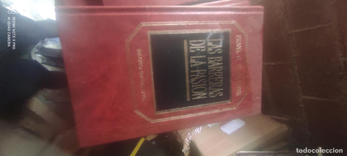 Livres d'occasion: Las barreras de la pasi&oacute;n Grandes &eacute;xitos Orbis