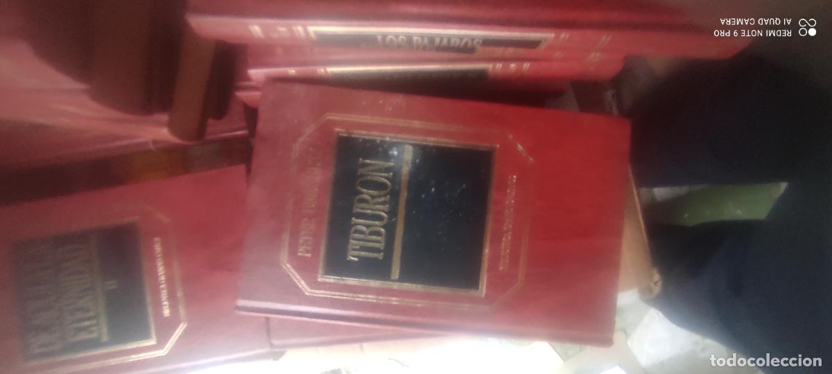 Libros de segunda mano: Tibur&oacute;n Grandes &eacute;xitos Orbis