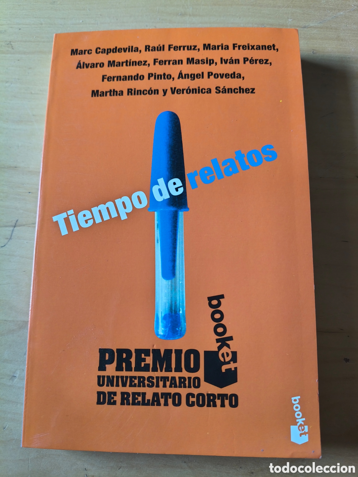 Libros de segunda mano: TIEMPO DE RELATOS. PREMIO UNIVERSITARIO DE RELATOS CORTOS 2004