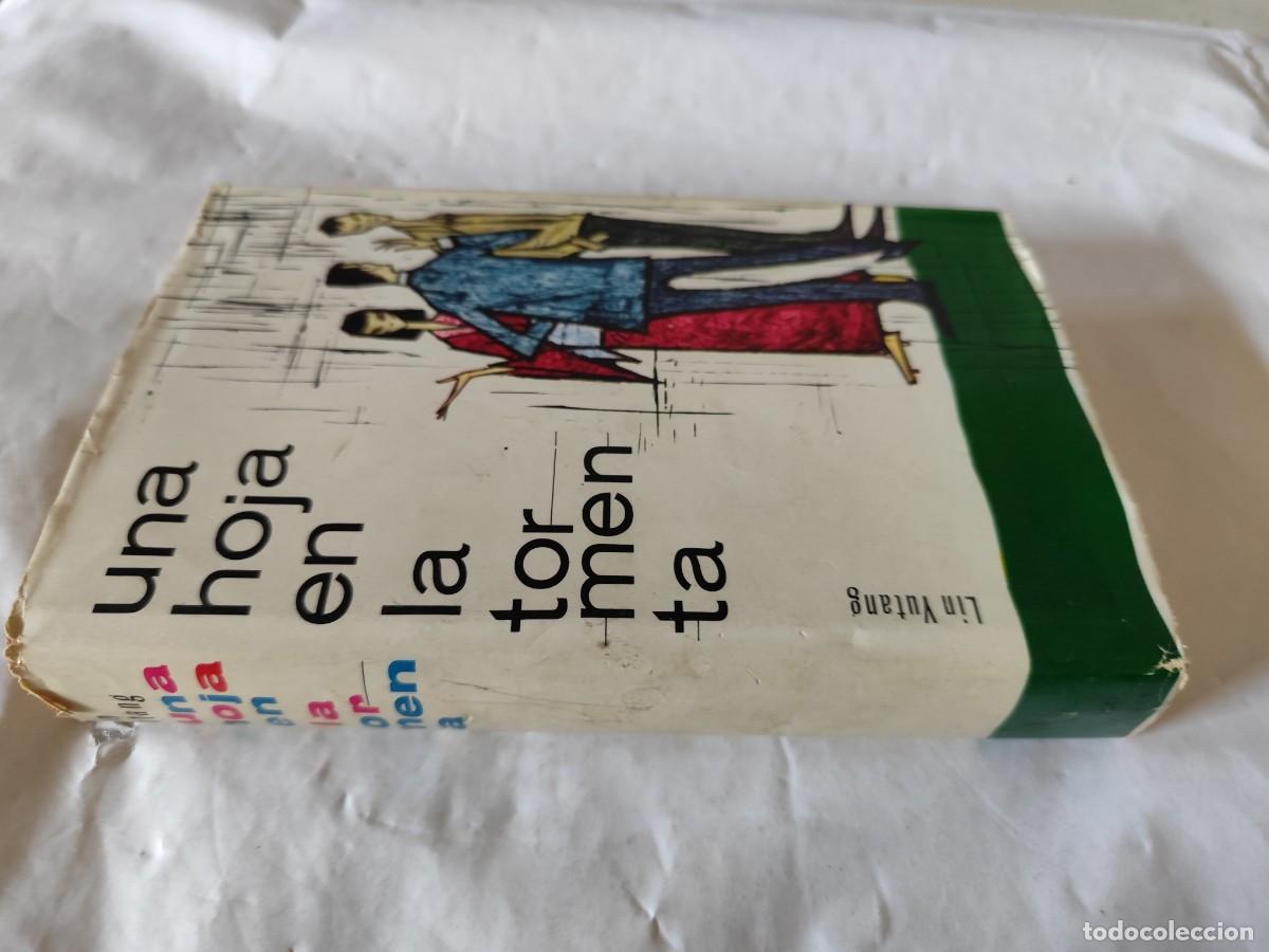Libros de segunda mano: UNA HOJA EN LA TORMENTA / LIN YUTANG / CMA 03 / CIRCULO DE LECTORES