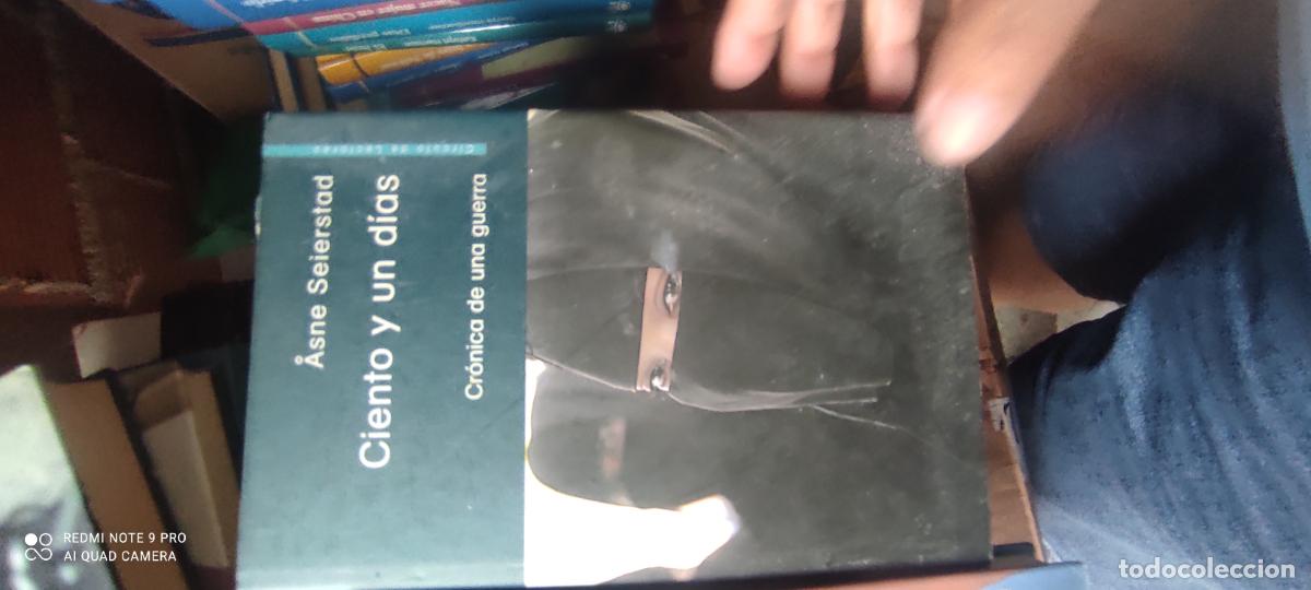 Libros de segunda mano: Ciento y un d&iacute;as. Cr&oacute;nica de una guerra. Asne Seierstad.