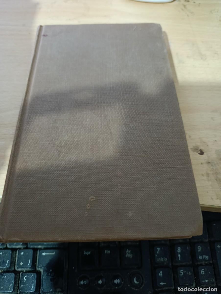 Libros de segunda mano: DIVORCIADOS. AVERY CORMAN, EST32B5