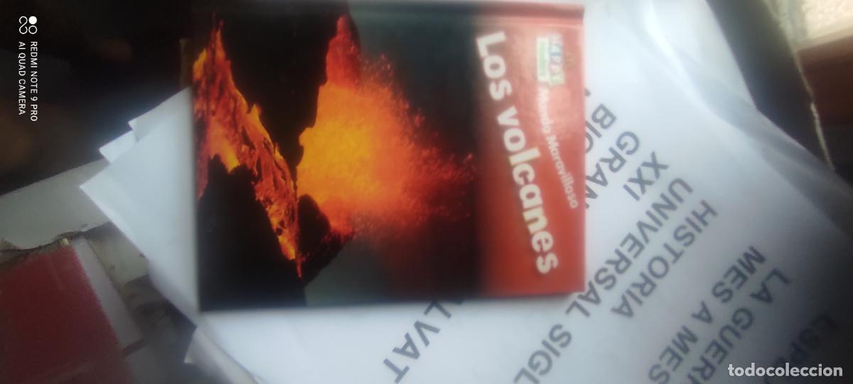 Libros de segunda mano: Mundo maravilloso. Los volcanes
