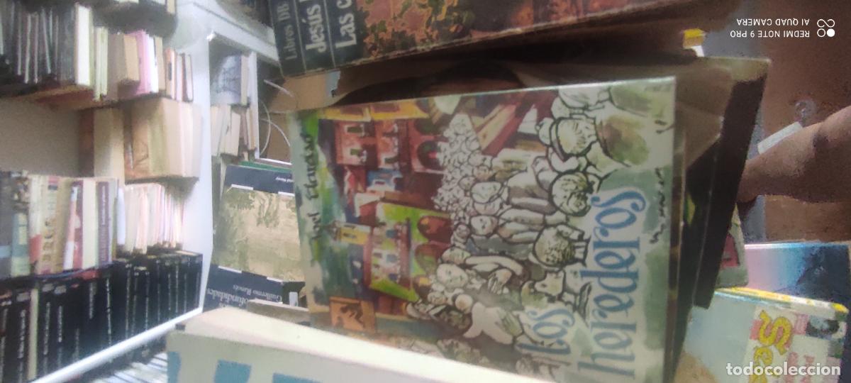 Libros de segunda mano: LOS HEREDEROS, CR&Oacute;NICAS DE AVELLANEJO. / NOEL CLARAS&Oacute;.