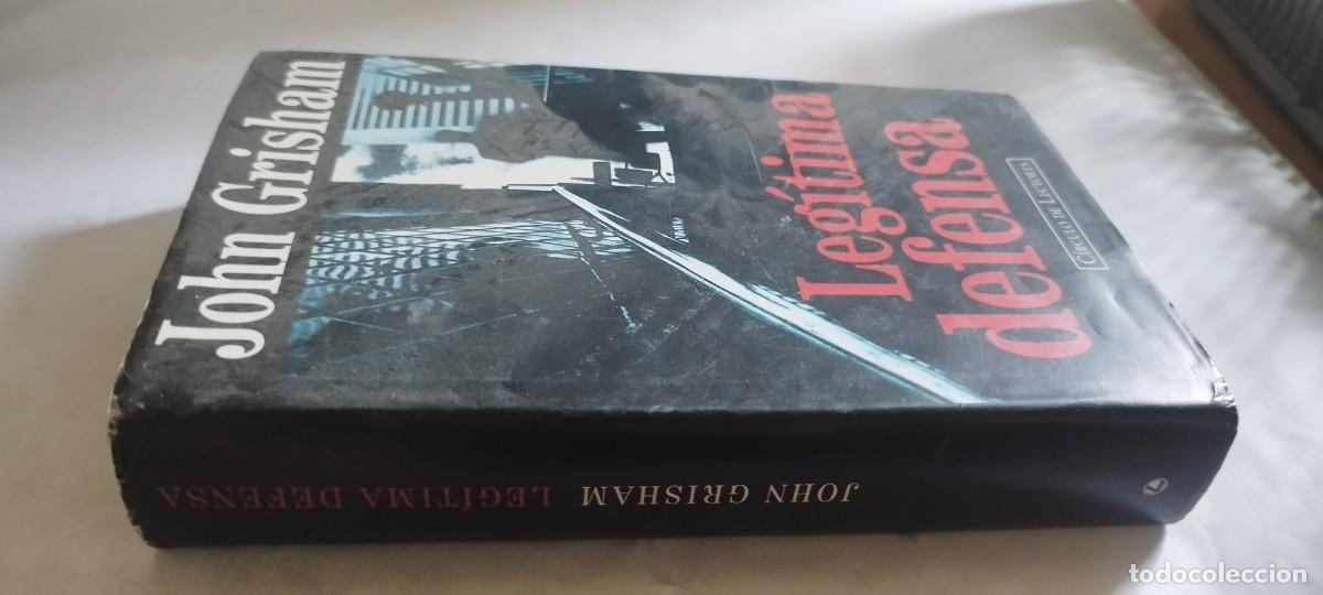 Libros de segunda mano: LEGITIMA DEFENSA / JOHN GRISHAM / CMA 44 / CIRCULO DE LECTORES