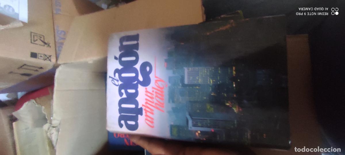 Libros de segunda mano: El apag&oacute;n Arthur Hailey - Foto 1