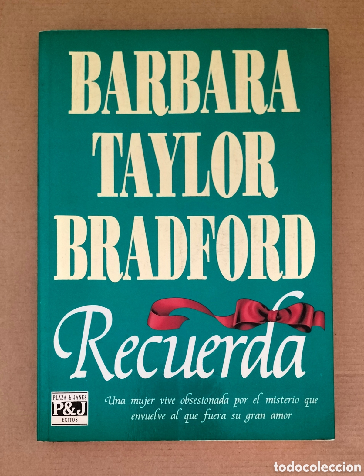 Libros de segunda mano: Recuerda. Barbara Taylor Bradford. Plaza Janes editores, 1992. Libro