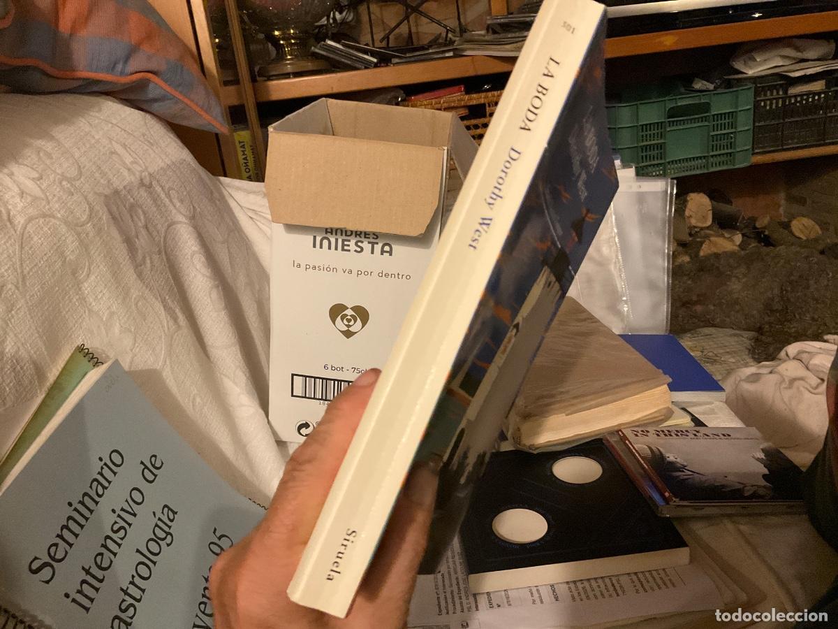 Libros de segunda mano: La boda - West, Dorothy - Foto 2