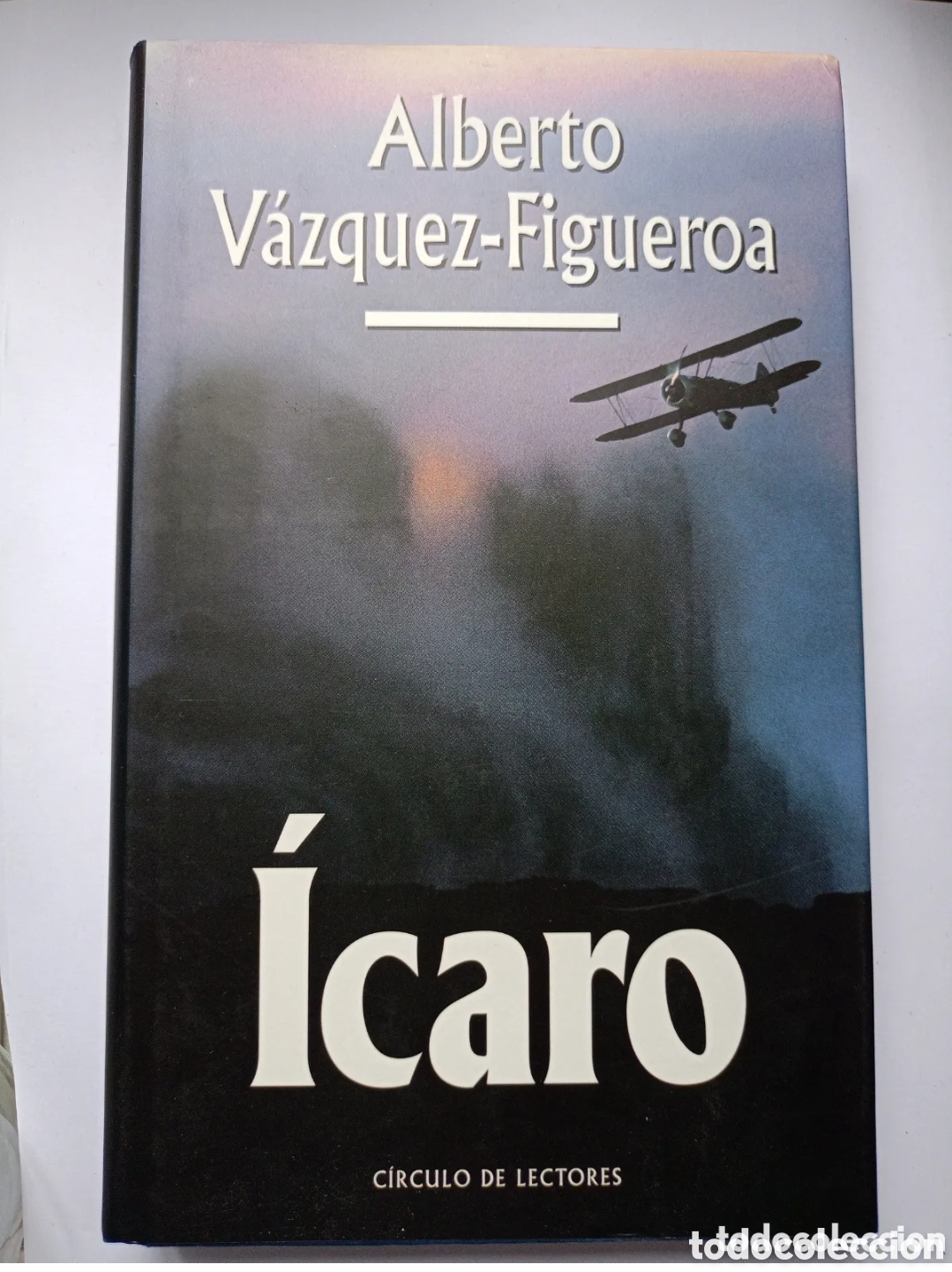 Libros de segunda mano: ICARO Alberto Vazquez Figueroa C&iacute;rculo de Lectores 1998