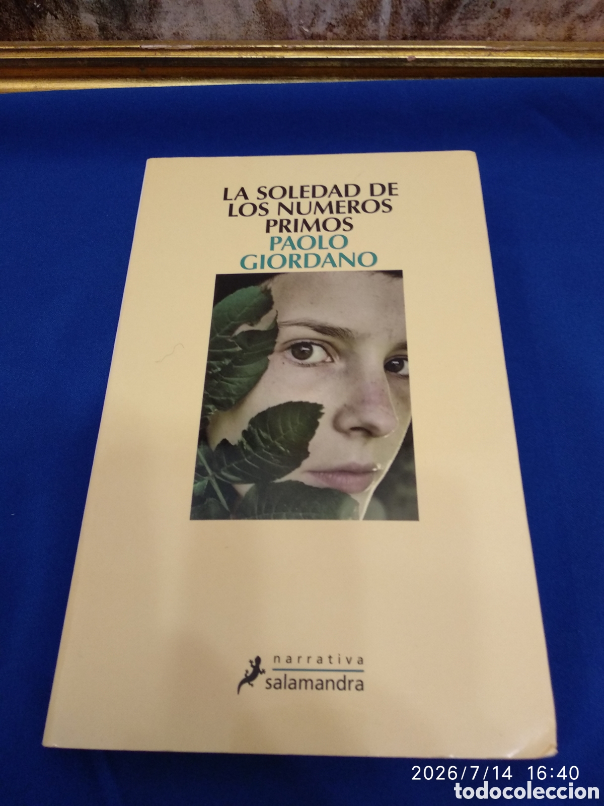 Libros de segunda mano: La Soledad de Los n&uacute;meros primos - Foto 2