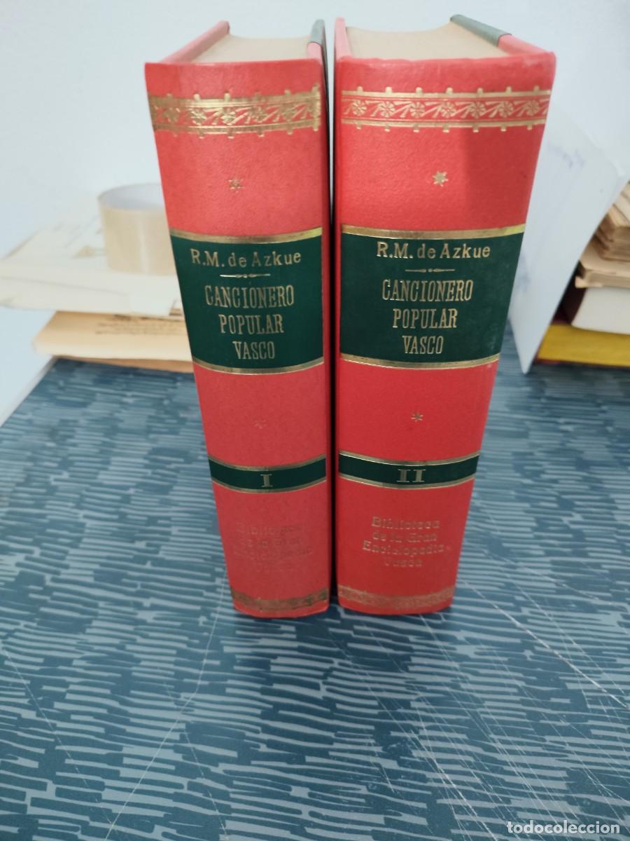 Libros de segunda mano: CANCIONERO POPULAR VASCO DE RESURRECCI&Oacute;N DE Ma.DE AZKUE,2 T, BILBAO,1968,VER FOTOS.