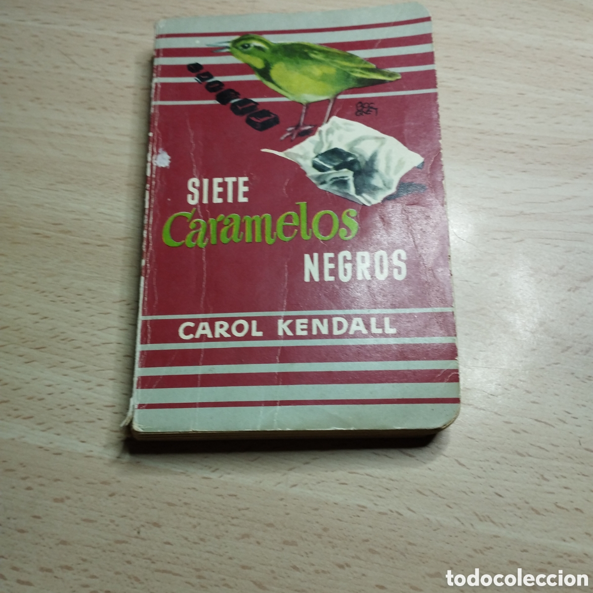 Libros de segunda mano: Siete caramelos negros. Carol Kendall. Biblioteca Oro de bolsillo. Editorial Molino.