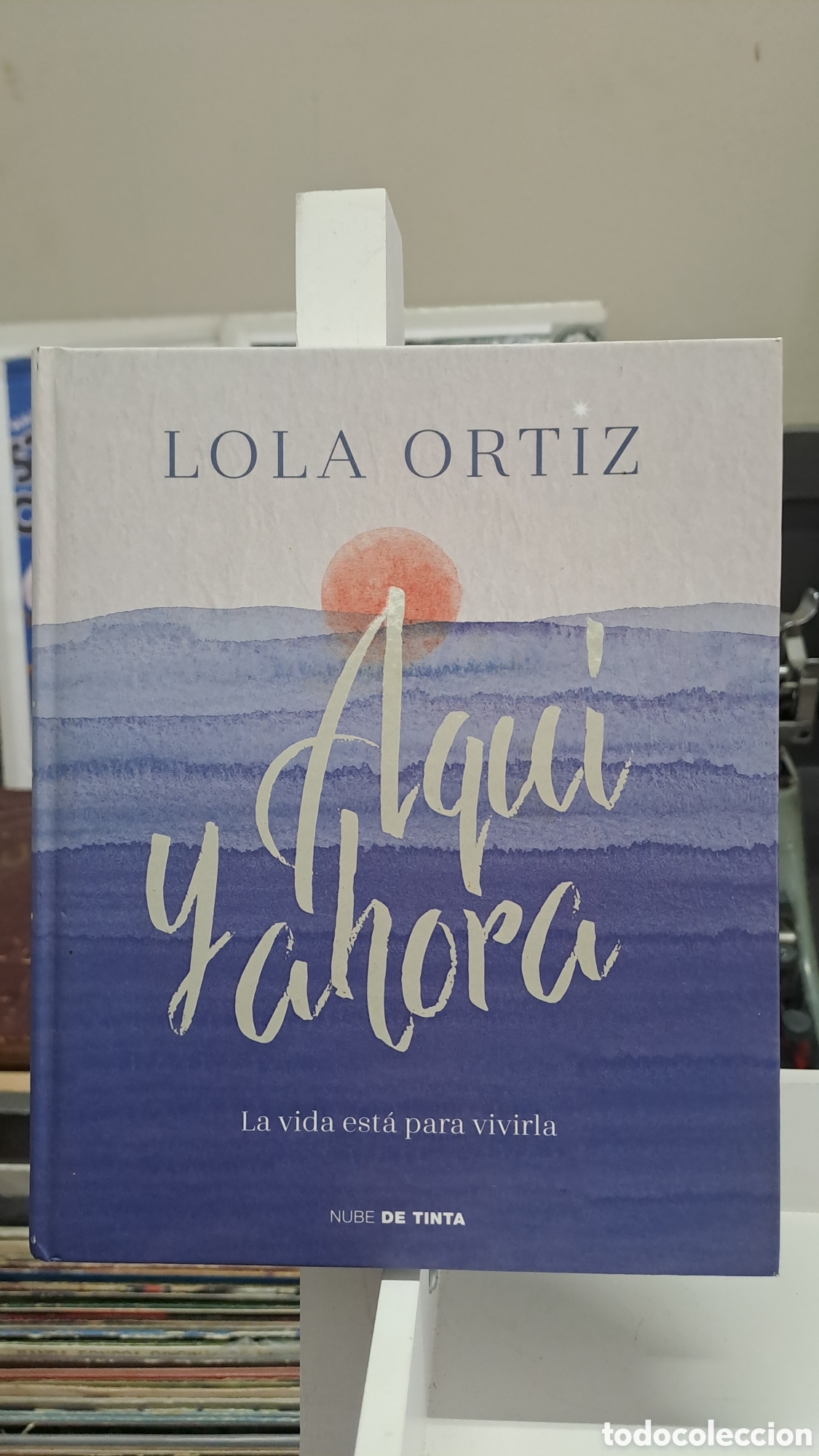Libros de segunda mano: Aqui y ahora. La vida es para vivirla - Nube de tinta