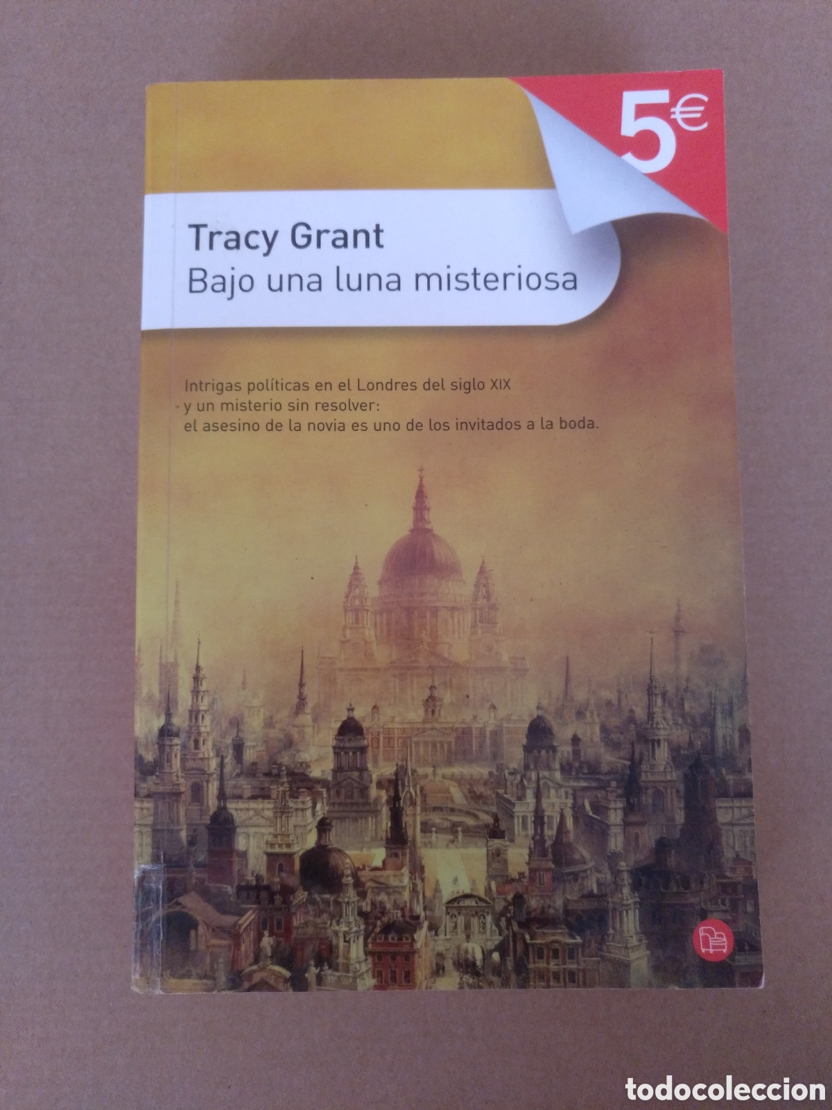 Libros de segunda mano: Bajo una luna misteriosa. Tracy Grant. Punto de lectura, 2008. Libro